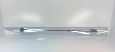 زه درب جلو راست