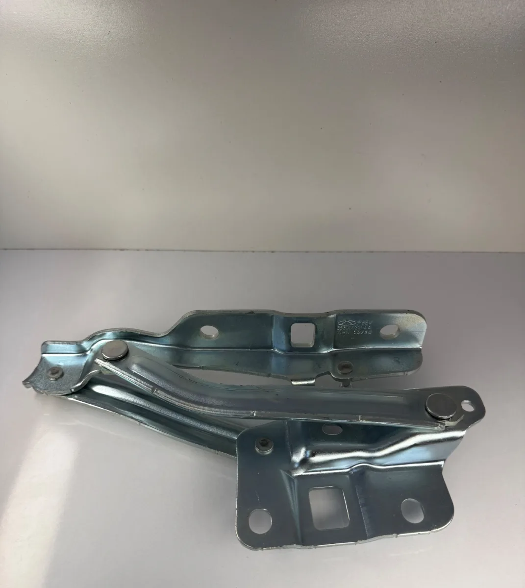 لولای چپ درب موتور فونیکس FX — کد 553000320AADYJ
