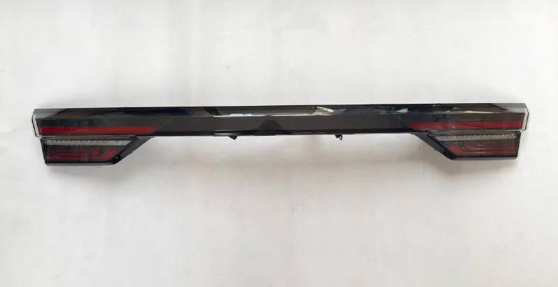 چراغ خطر عقب وسط آریزو 6 PRO و آریزو 6 GT
