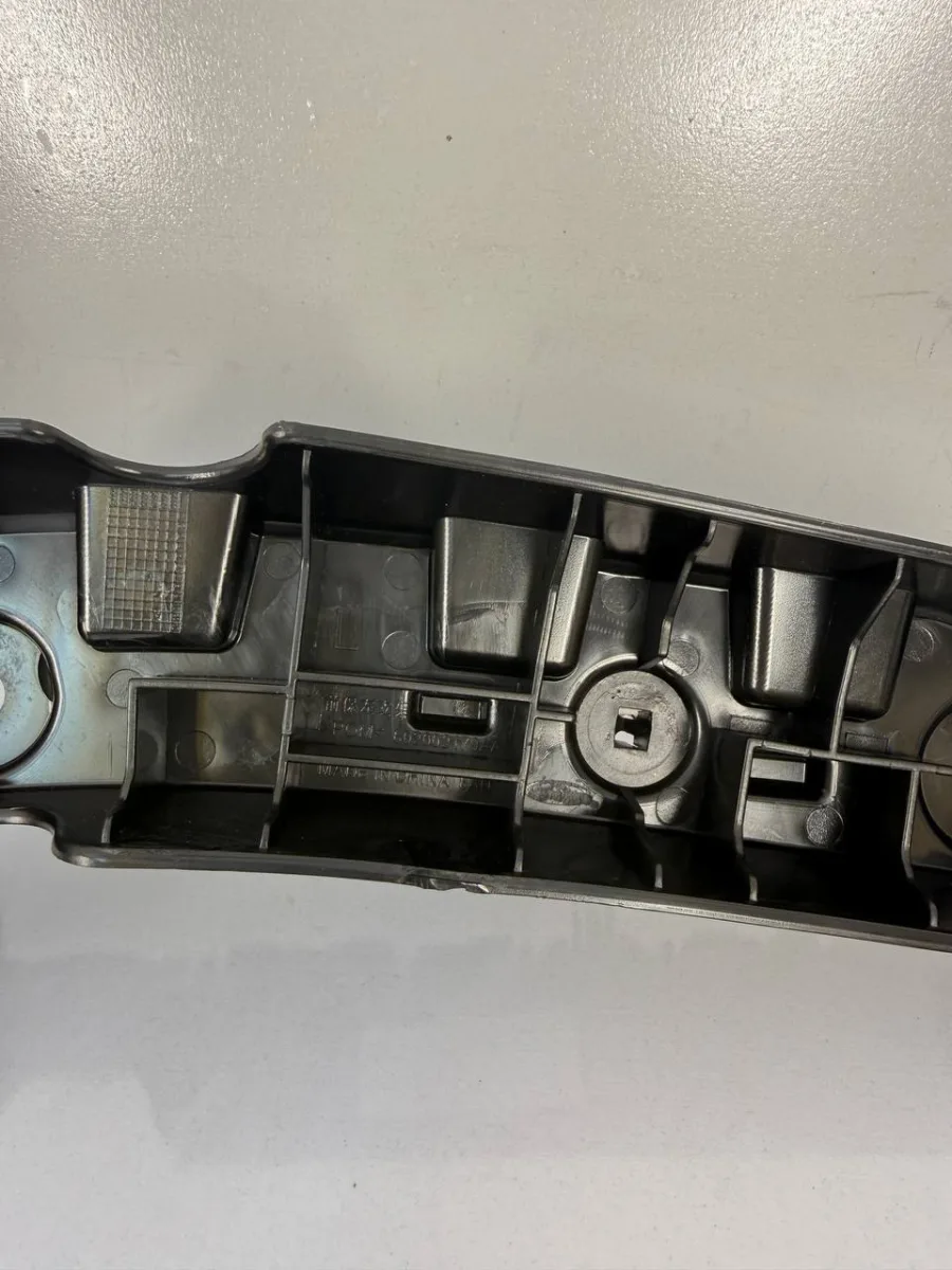 پایه چپ سپر جلو آریزو 6 GT